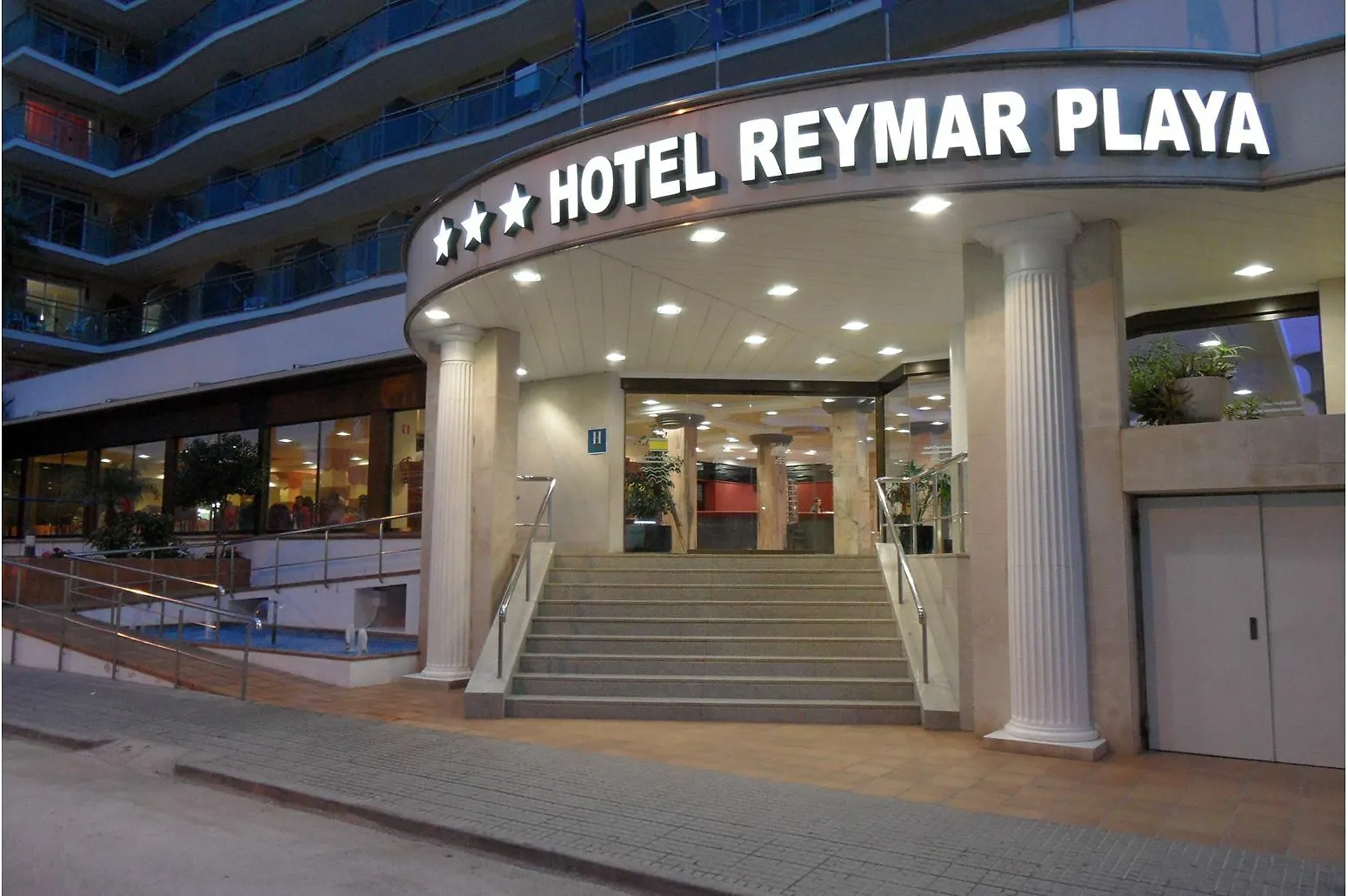 Hotel Reymar Playa Malgrat de Mar 3*,