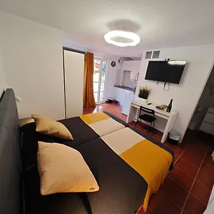 https://la-concha.adeje-hotels.com